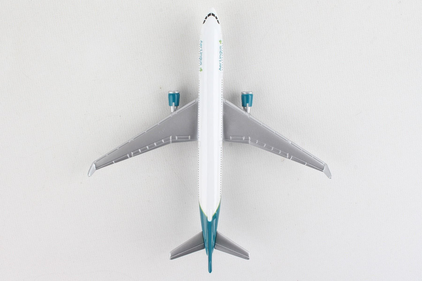 AER LINGUS SINGLE PLANE