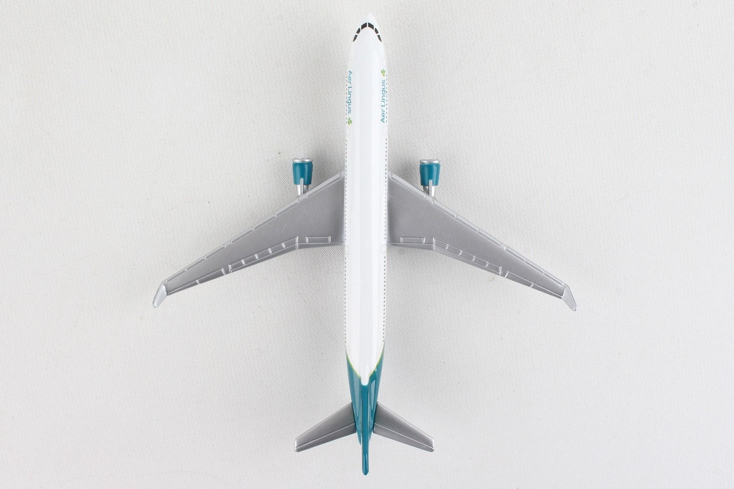 AER LINGUS SINGLE PLANE - GamesLand Canada