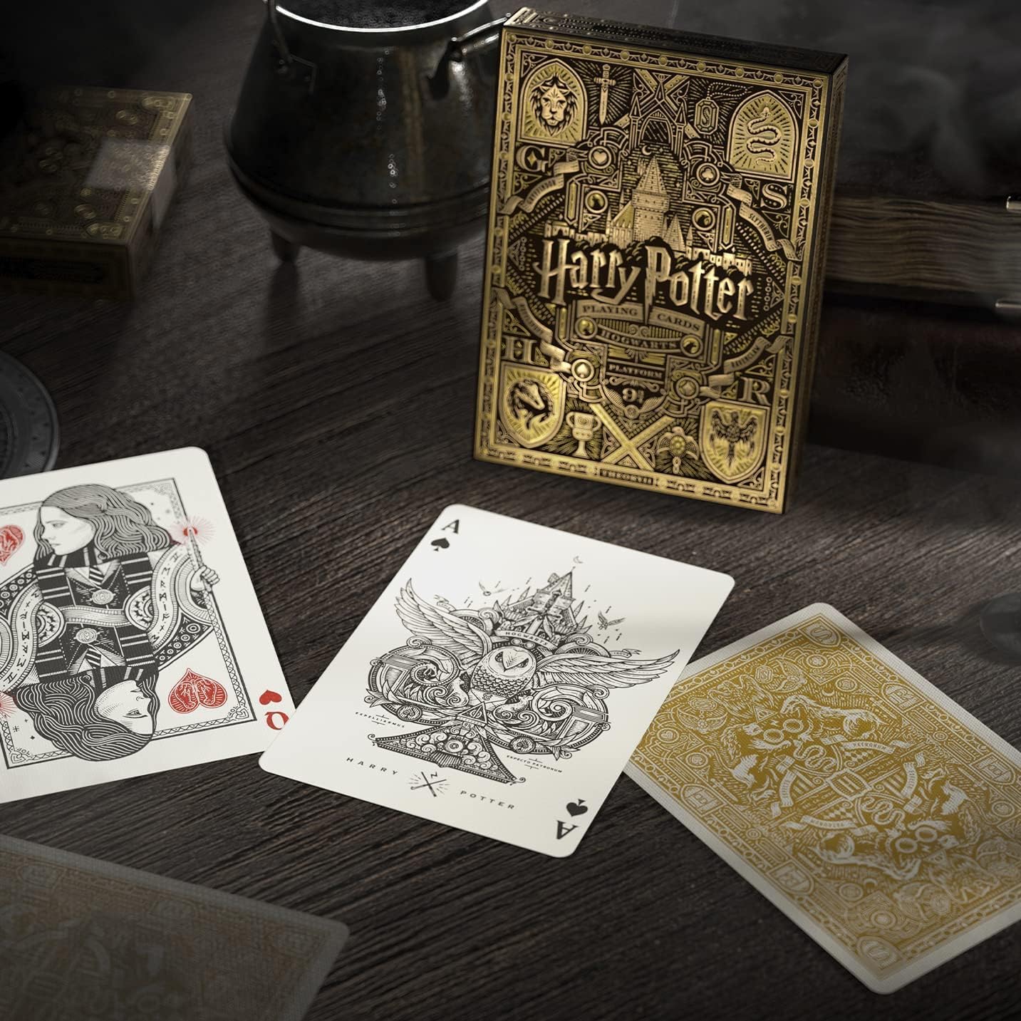 Theory 11 Harry Potter Playing Cards - Yellow - GamesLand Canada