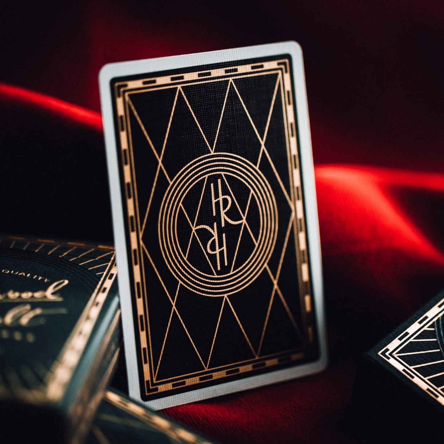 Theory 11 Hollywood Roosevelt Playing Cards - GamesLand Canada