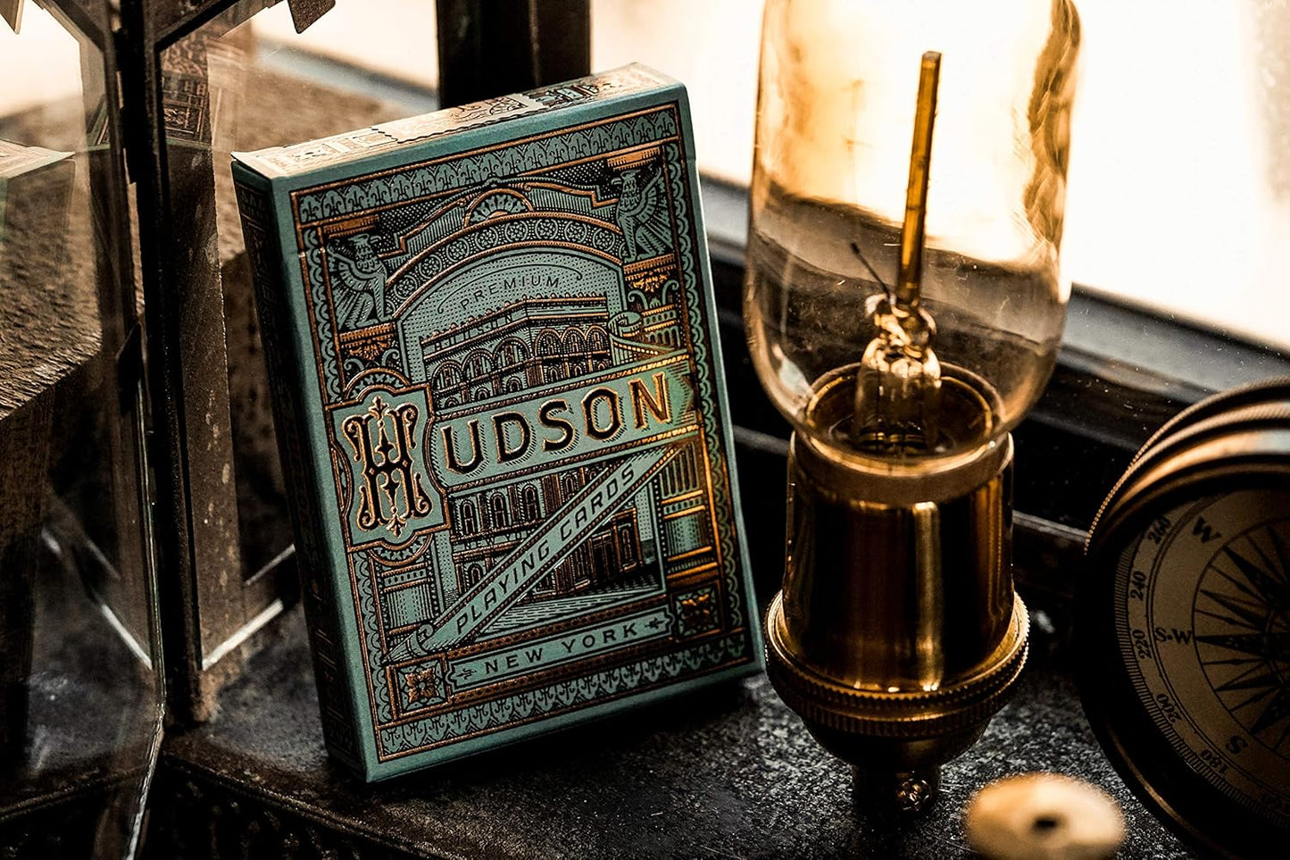 Theory 11 Hudson Playing Cards - GamesLand Canada