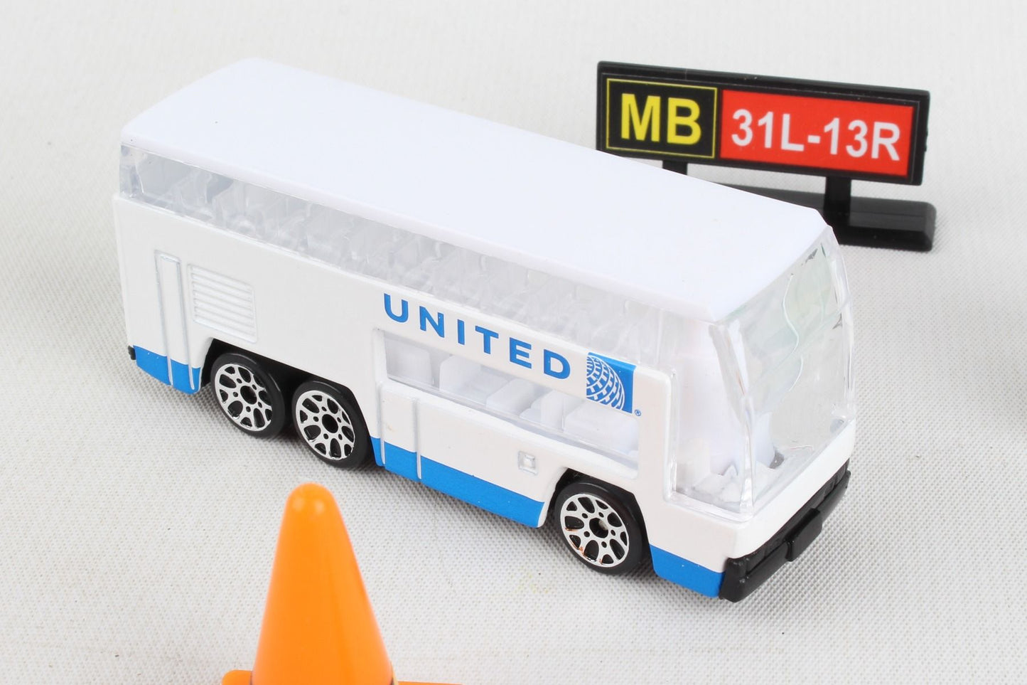 UNITED AIRLINES PLAYSET - GamesLand Canada