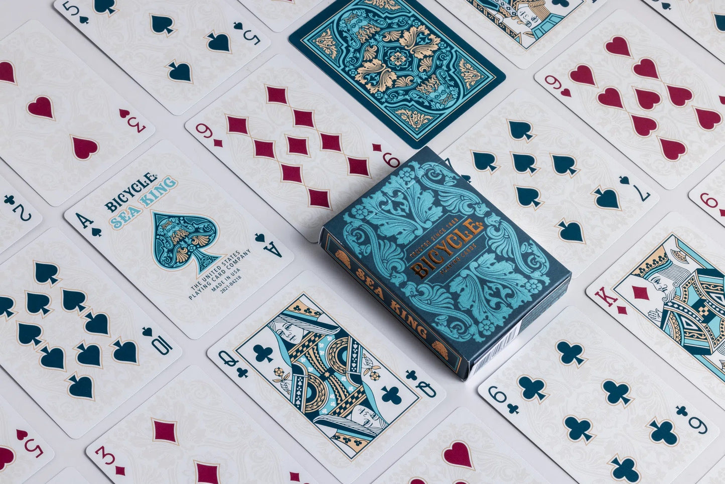 Bicycle Sea King Playing Cards - GamesLand Canada