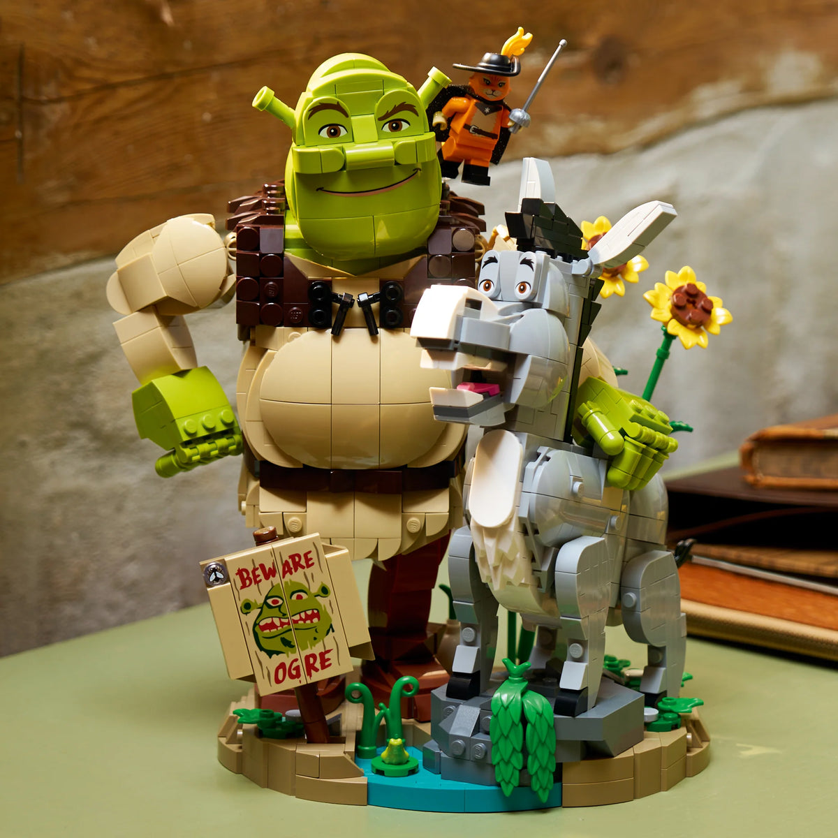 LEGO® Shrek, Donkey & Puss in Boots - 72423