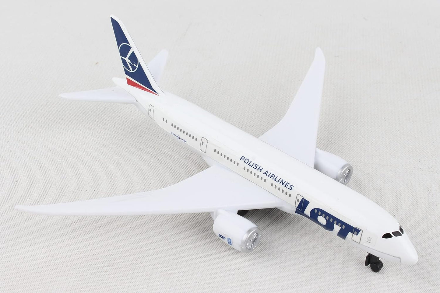 LOT AIRLINES SINGLE AIRPLANE