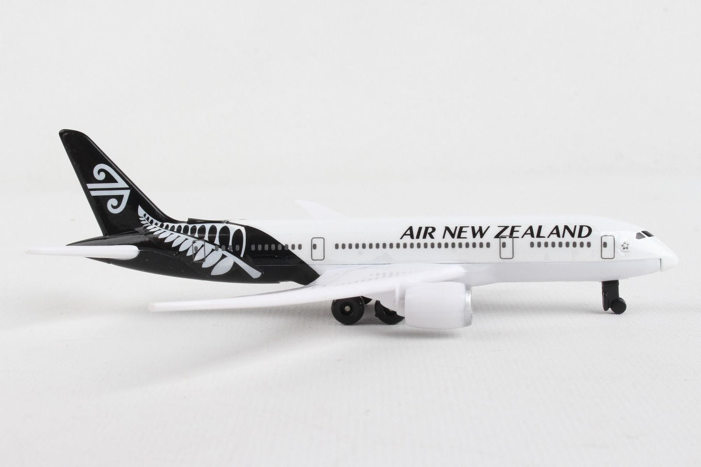 AIR NEW ZEALAND SINGLE PLANE - GamesLand Canada