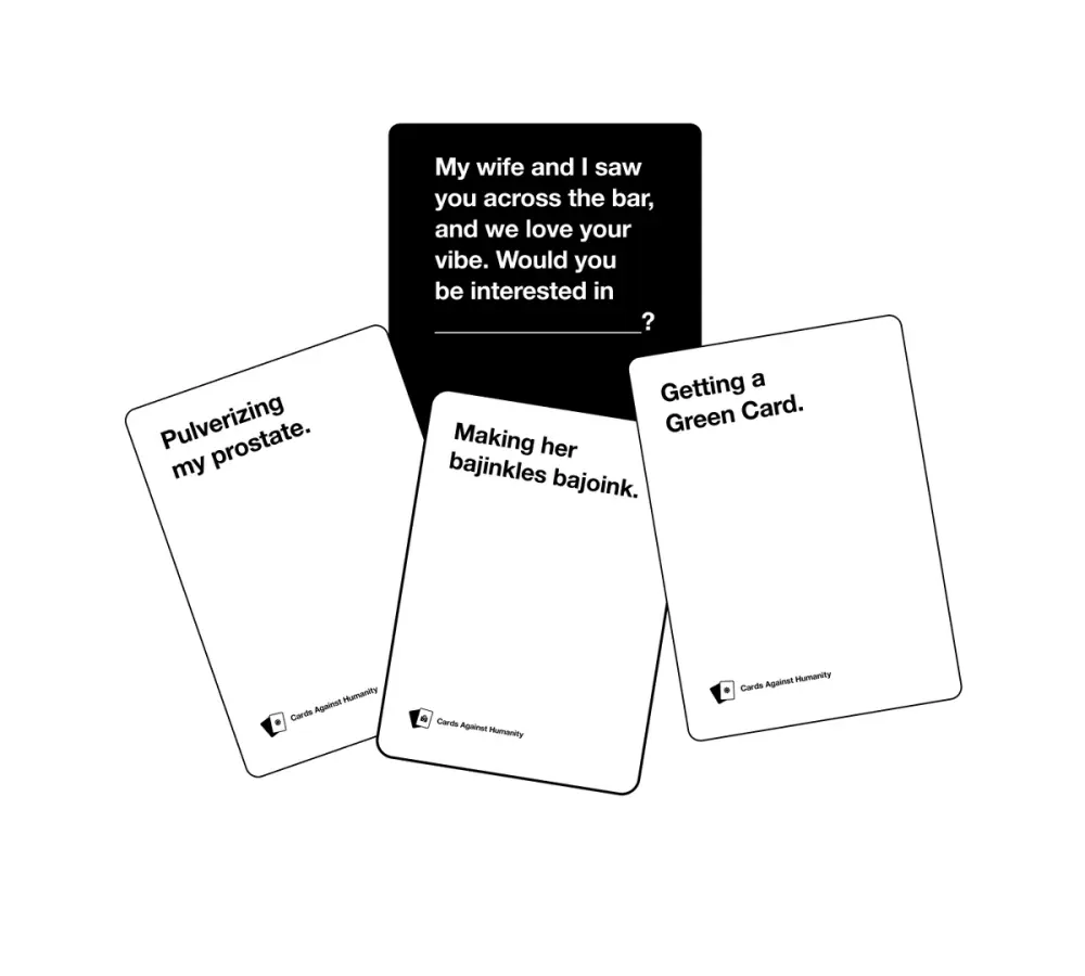 CARDS AGAINST HUMANITY: HOT BOX - GamesLand Canada
