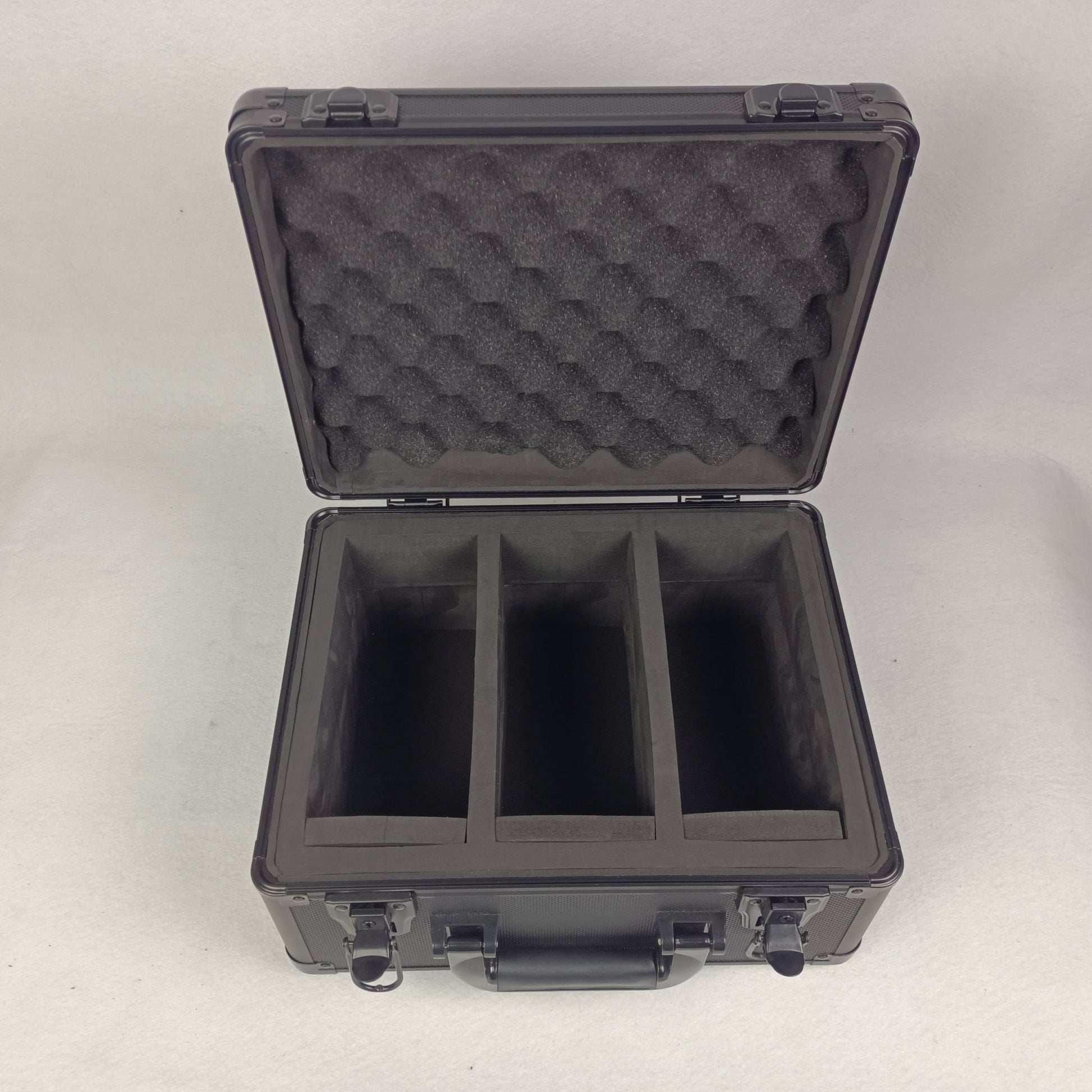EVORETRO GRADED CARD STORAGE BOX HEAVY DUTY 3 ROWS BLACK ALUMINUM - GamesLand Canada