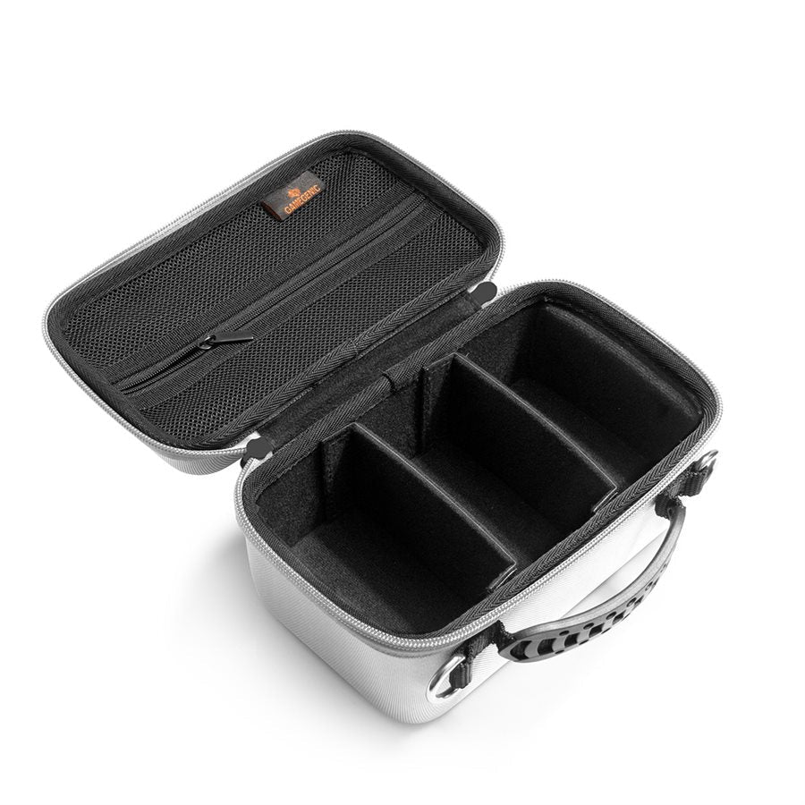 Gamegenic Deck Box: Game Shell: White (250 ct) - GamesLand Canada