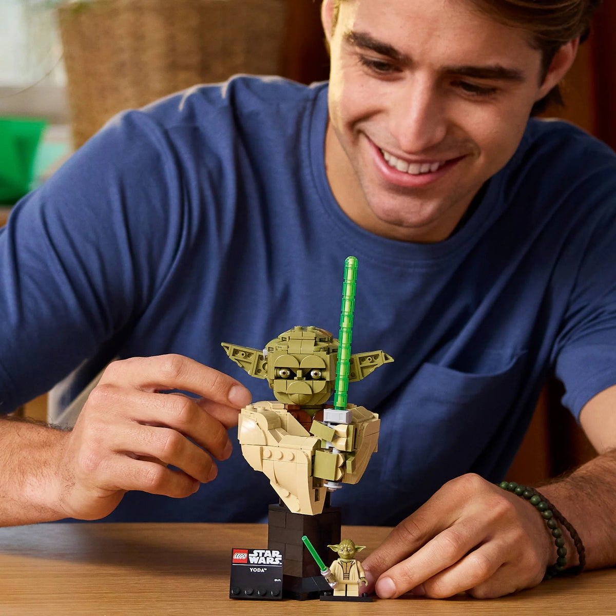 LEGO® Star Wars™ Yoda Bust - 75438 - GamesLand Canada