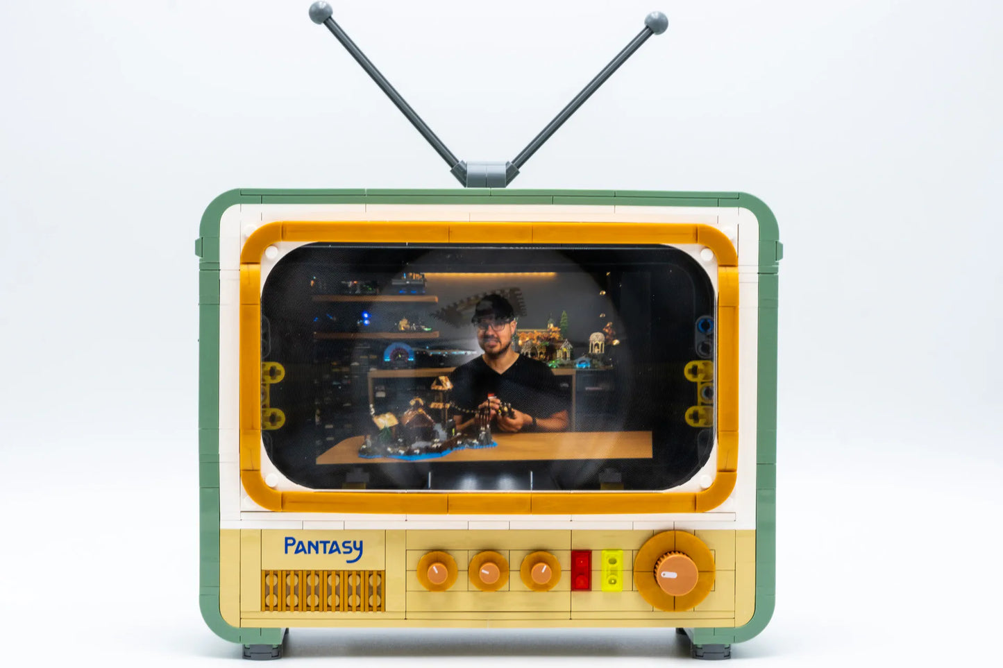 PANTASY Retro Green TV Building Kit