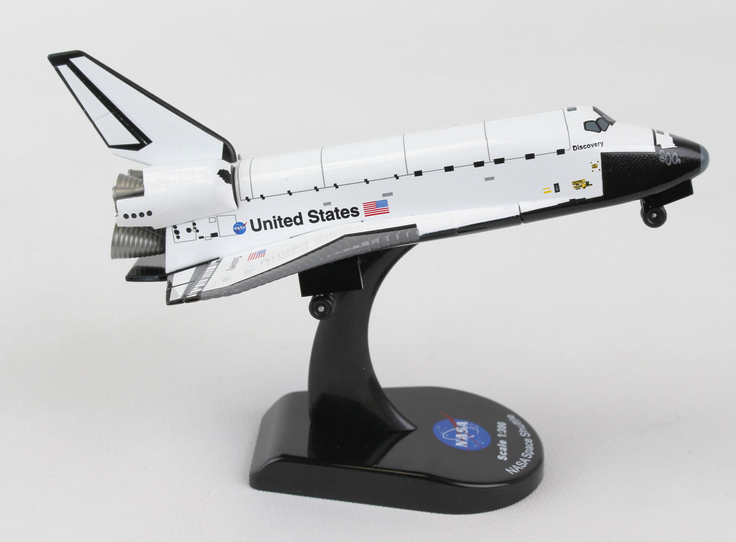 POSTAGE STAMP SPACE SHUTTLE DISCOVERY 1/300