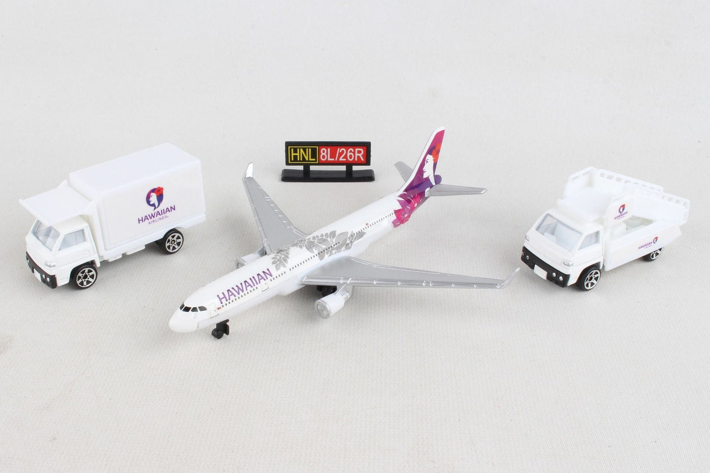 HAWAIIAN AIRLINES PLAYSET