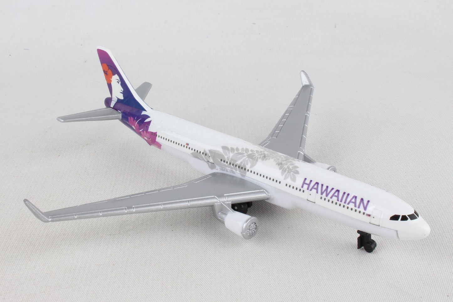 HAWAIIAN AIRLINES SINGLE PLANE