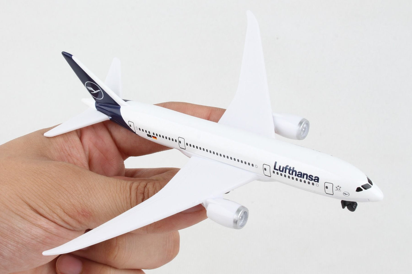 LUFTHANSA 787 SINGLE PLANE